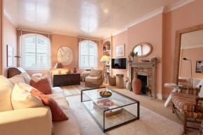 A PERFECT TREASURE OF a HOME IN KNIGHTSBRIDGE